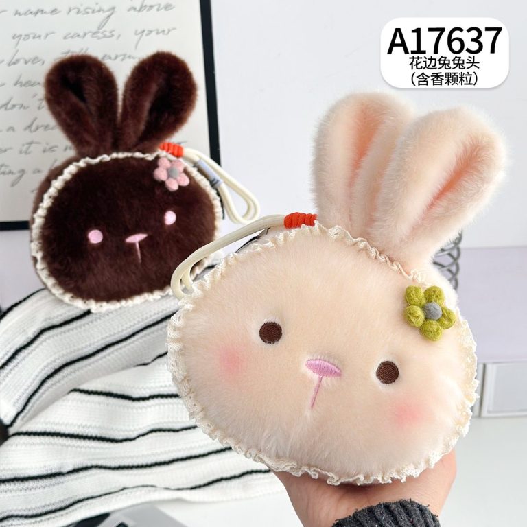 palm pal desk companions 02